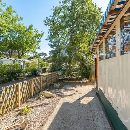 Mobilhome Mh 100 Feriehus La Tremblade