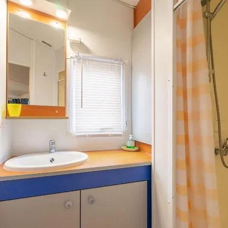 Casa de Férias Mobilhome Mh 100 La Tremblade